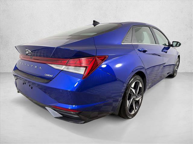 Used 2023 Hyundai Elantra Limited FWD image 5