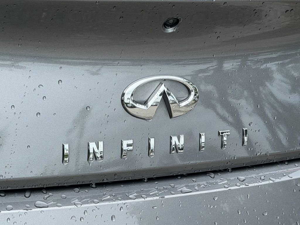 Used 2022 INFINITI Q60 Red Sport 400 w/ Cargo Package RWD image 10