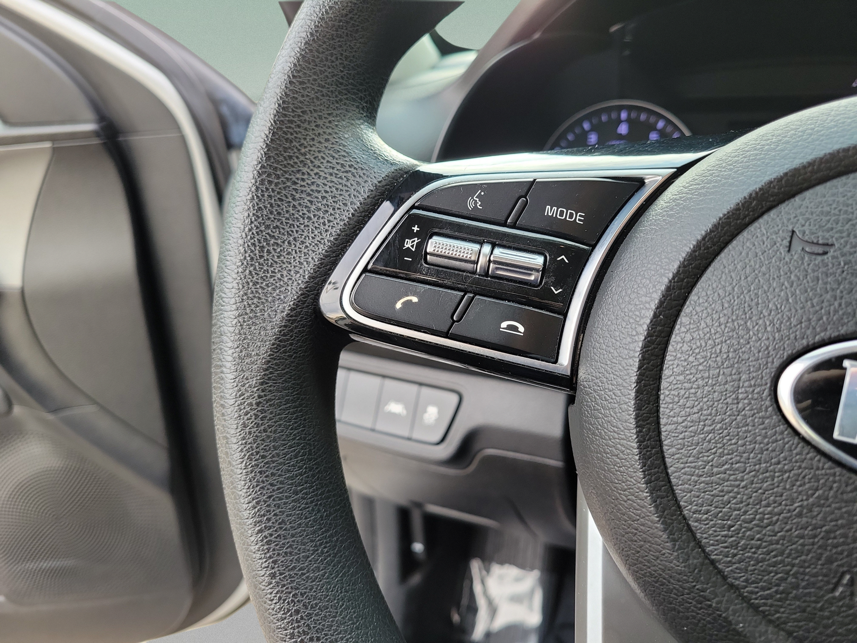 Used 2019 Kia Forte LXS FWD image 25