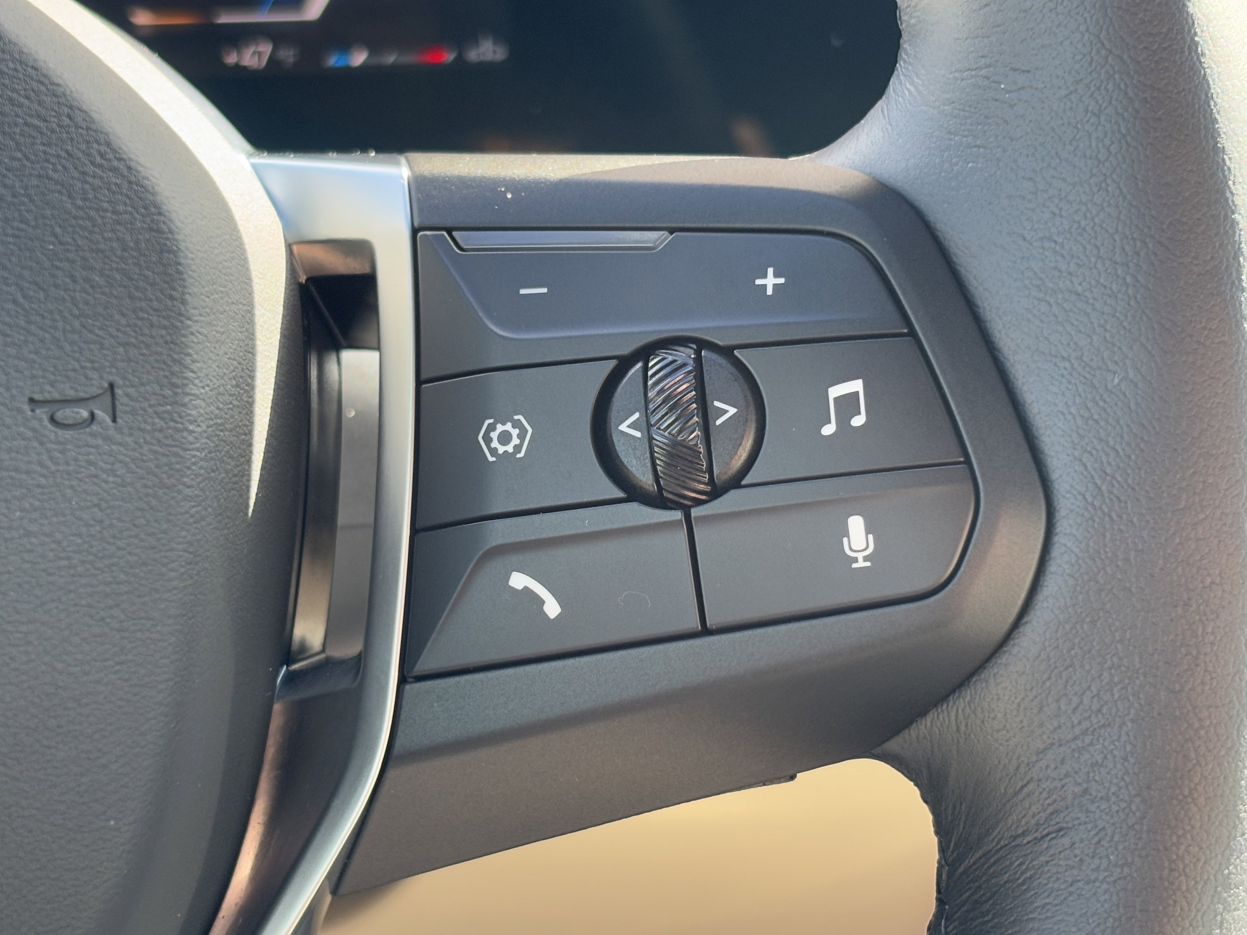 Certified 2025 BMW X1 xDrive28i w/ Convenience Package image 20