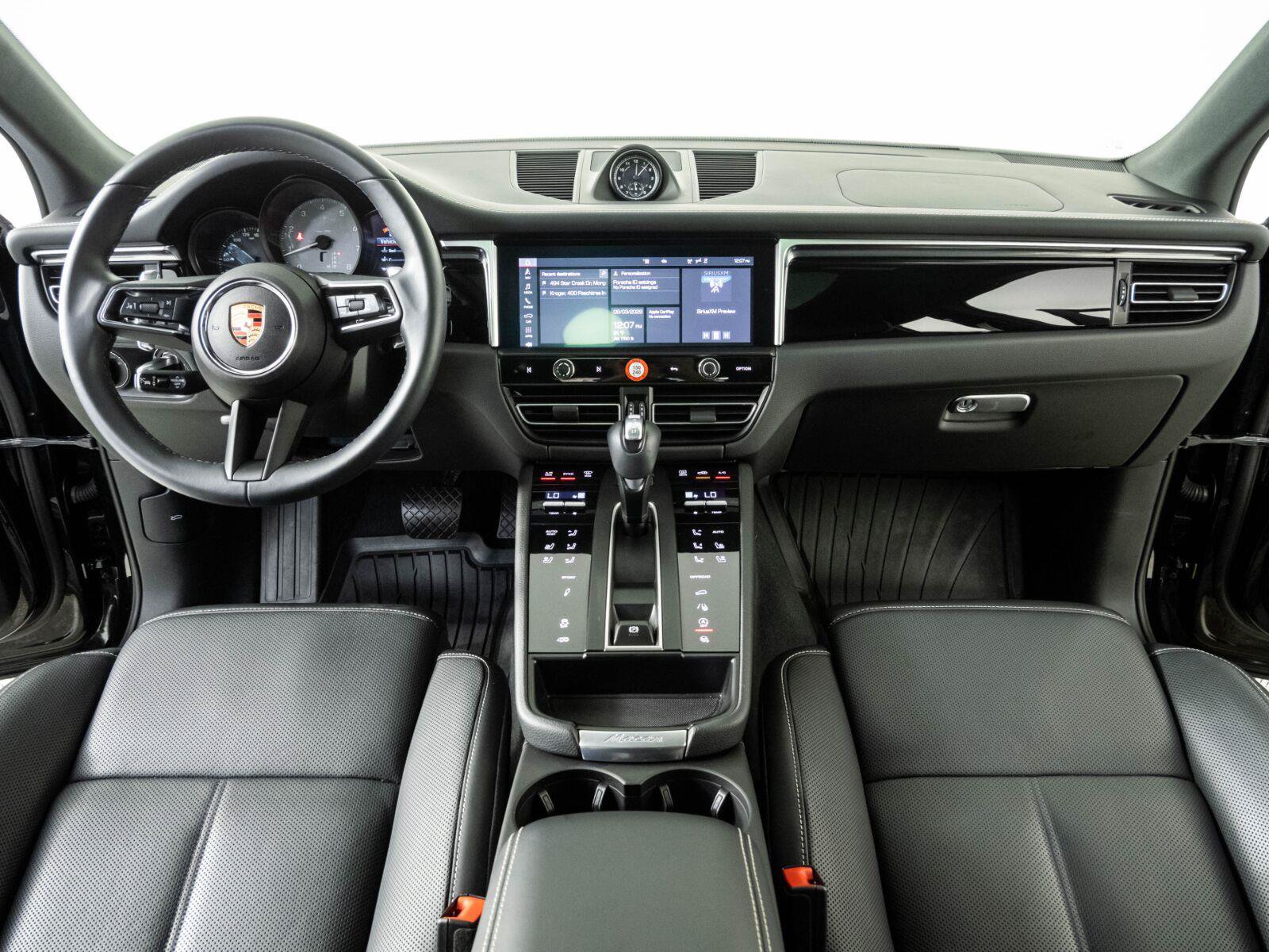 Used 2024 Porsche Macan S AWD/4WD image 19