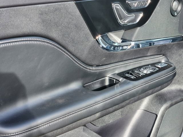 New 2026 Lincoln Corsair Reserve image 9