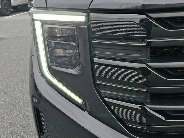 Used 2024 GMC Sierra 1500 Elevation AWD/4WD image 9