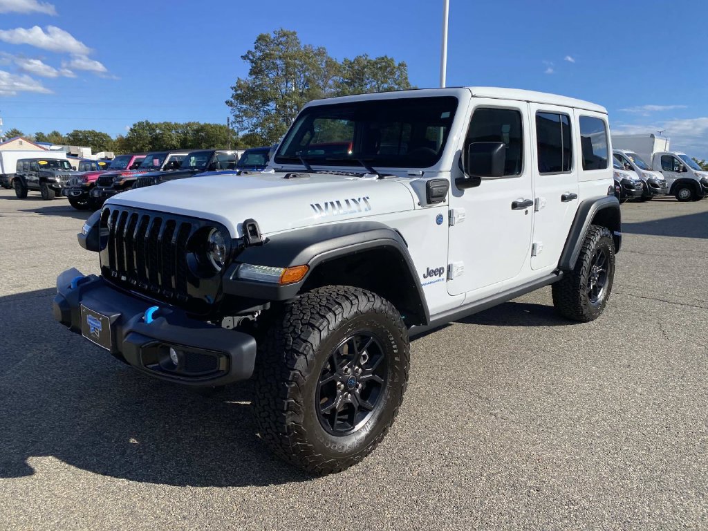 Certified 2024 Jeep Wrangler Unlimited AWD/4WD image 9