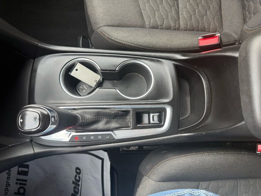 Used 2019 Chevrolet Equinox LT w/ Driver Convenience Package image 42