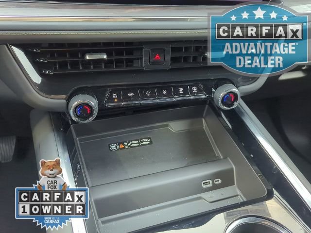 Used 2025 Chevrolet Suburban Premier RWD image 10