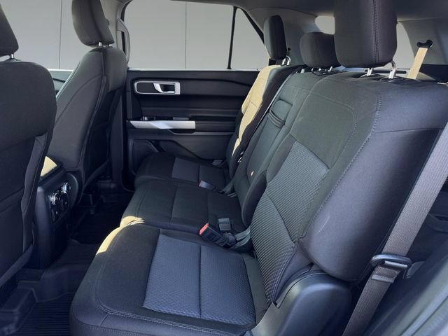 Used 2022 Ford Explorer XLT RWD image 9