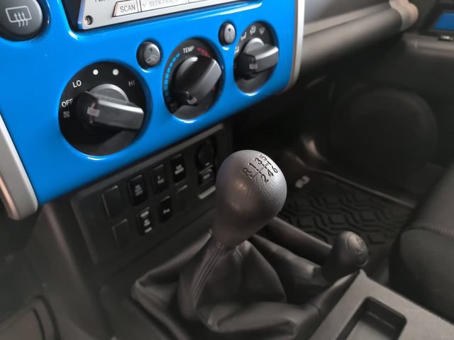 Used 2007 Toyota FJ Cruiser 4WD w/ Upgrade Pkg 2 image 23