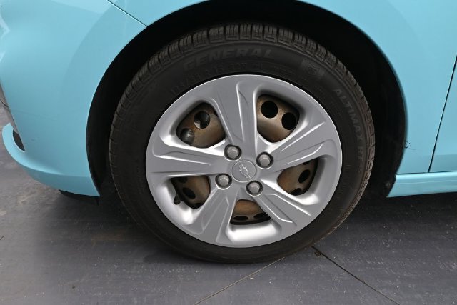 Used 2021 Chevrolet Spark LS FWD image 21