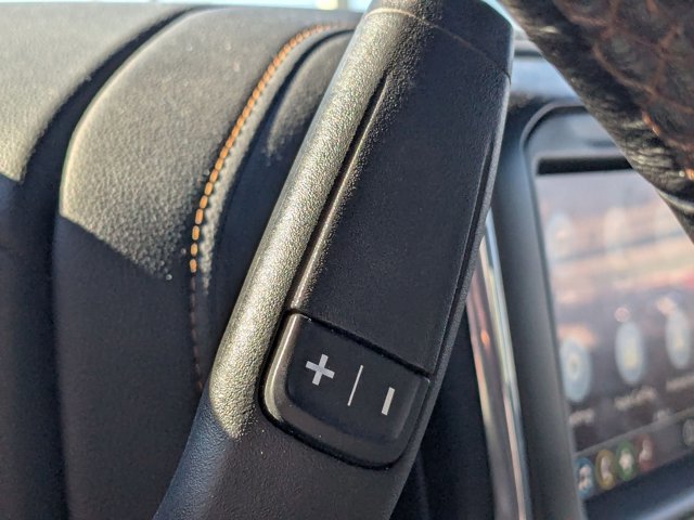 Used 2022 GMC Sierra 2500 AT4 w/ Gooseneck/5TH Wheel Package image 14