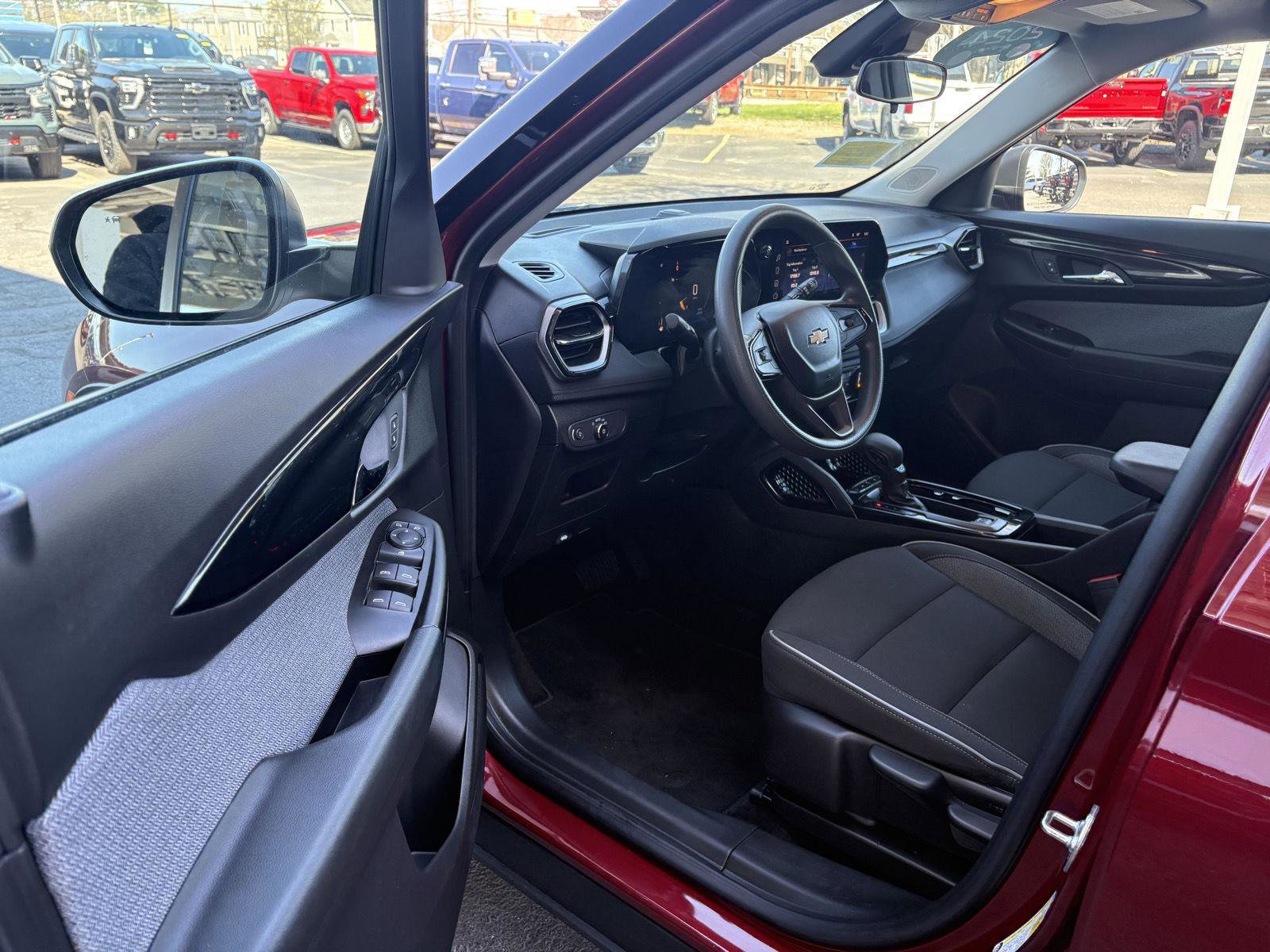 Certified 2024 Chevrolet TrailBlazer LS w/ LS Convenience Package AWD/4WD image 16