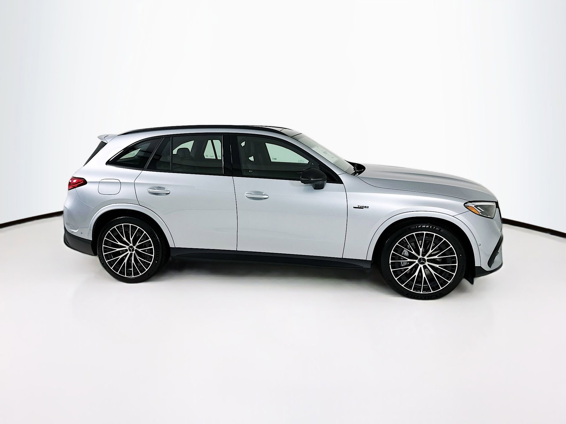 New 2026 Mercedes-Benz GLC 43 AMG 4MATIC image 9