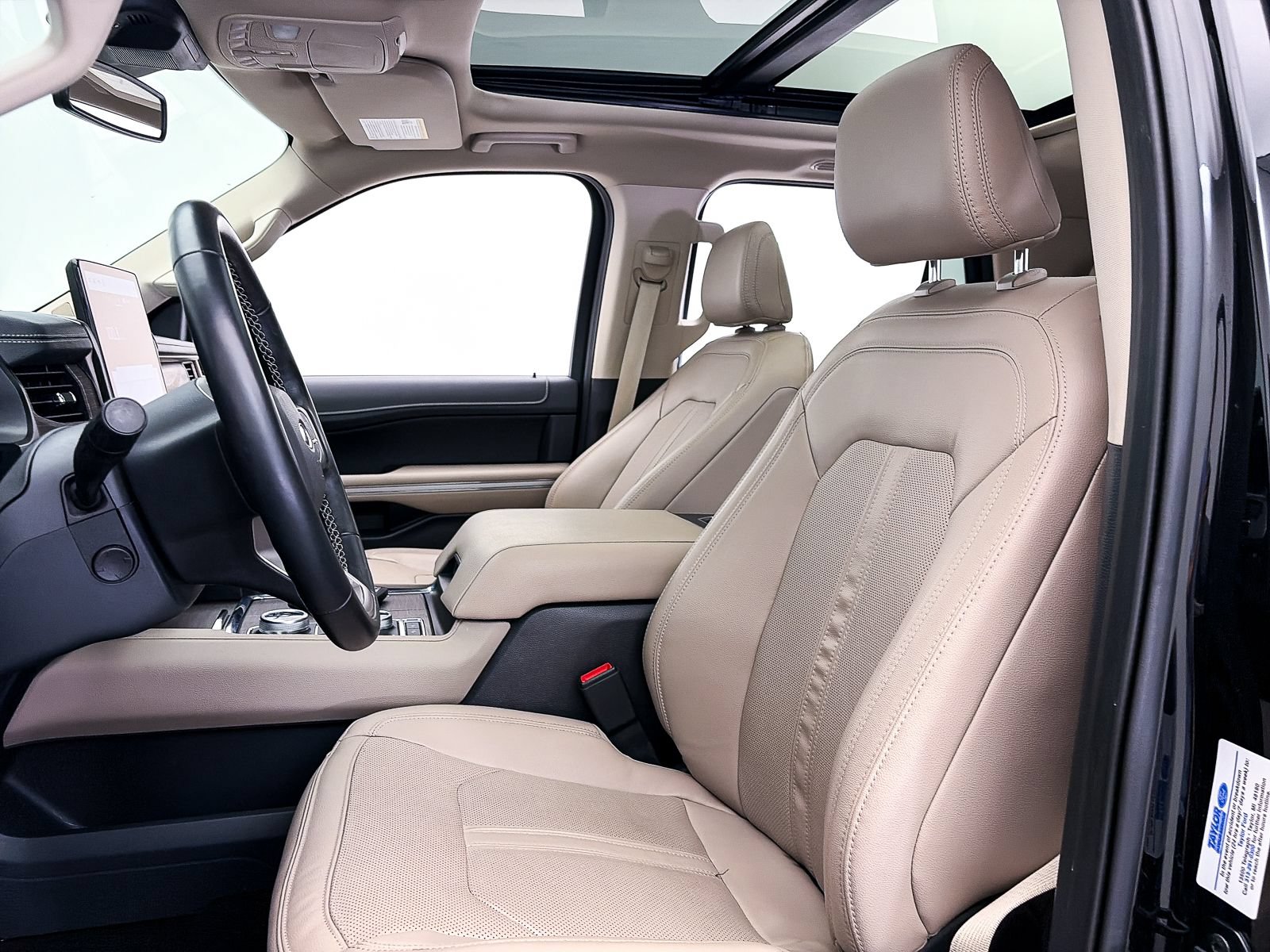 Used 2023 Ford Expedition Limited AWD/4WD image 22