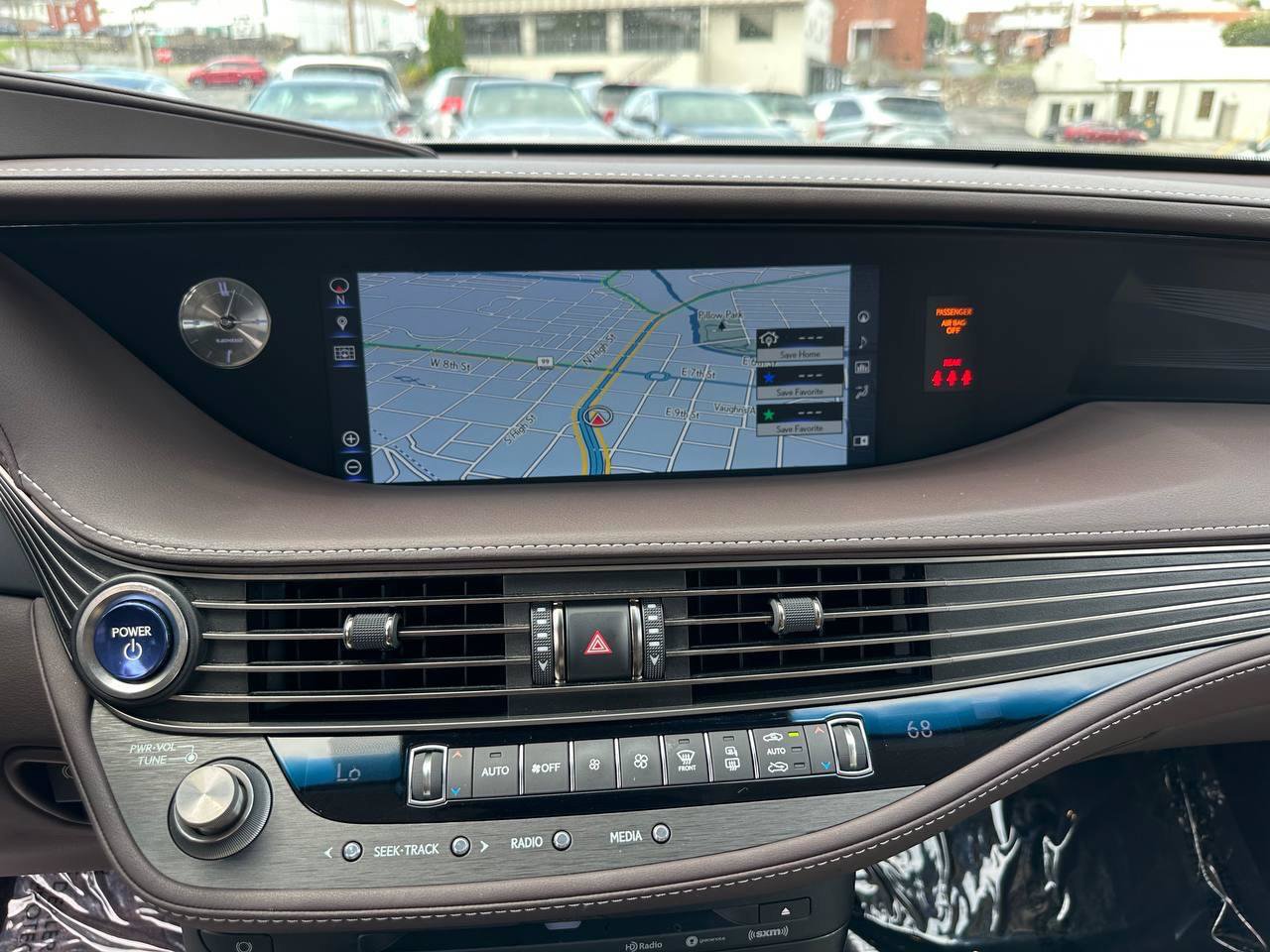 Used 2018 Lexus LS 500h AWD w/ Luxury Package image 46