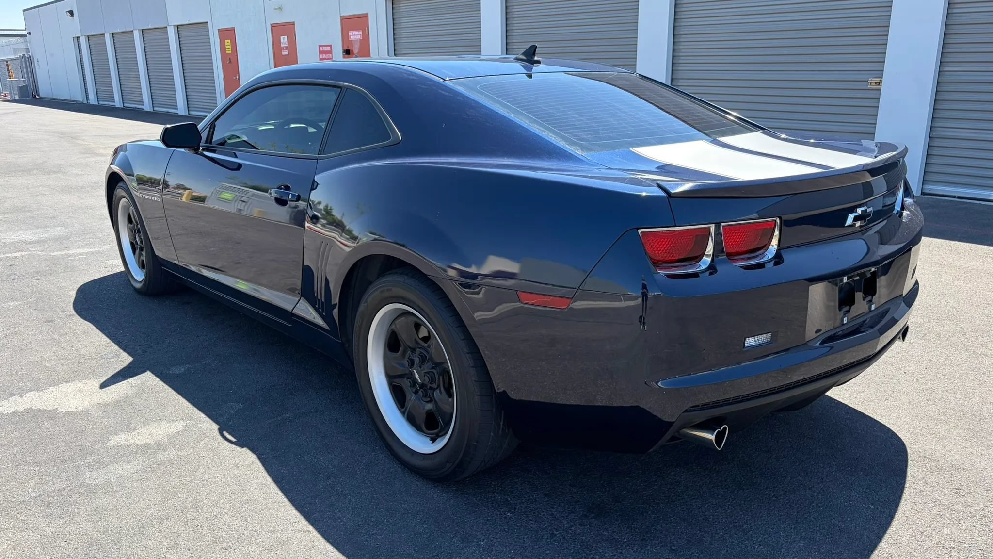 Used 2012 Chevrolet Camaro LS w/ Silver Stripe Package RWD image 3