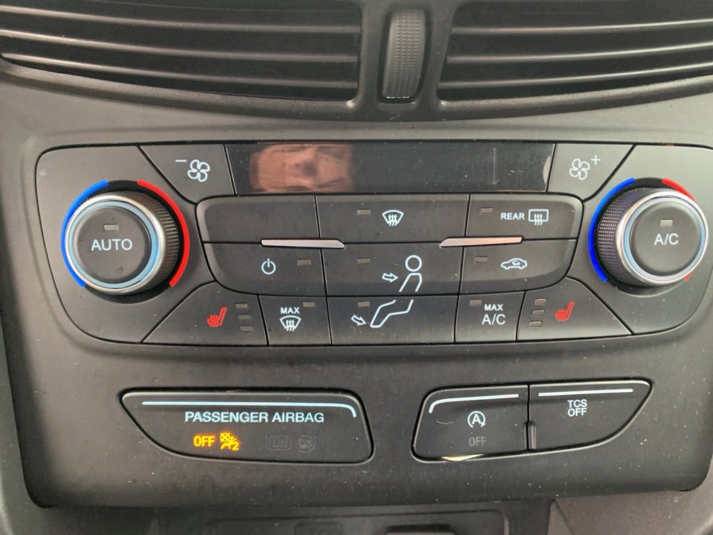 Used 2017 Ford Escape SE w/ Equipment Group 201A image 29