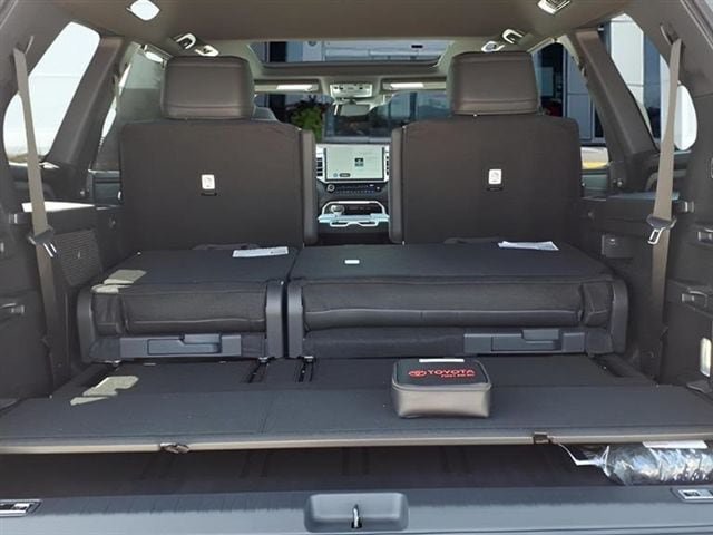 New 2026 Toyota Sequoia Platinum AWD/4WD image 10