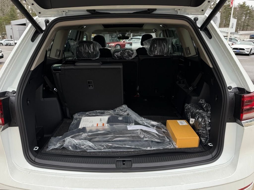 New 2026 Volkswagen Atlas SEL Premium R-Line AWD/4WD image 15
