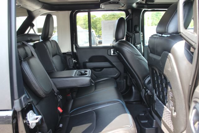 Used 2023 Jeep Wrangler Unlimited Rubicon 4xe AWD/4WD image 30