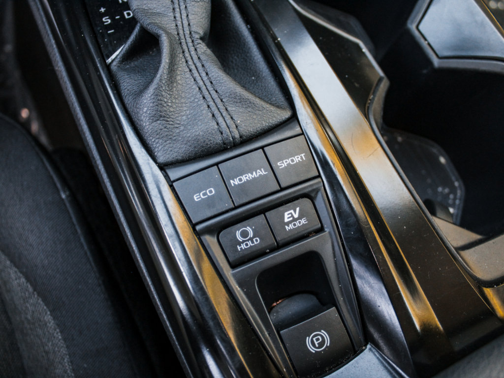 Used 2025 Toyota Camry LE FWD image 20