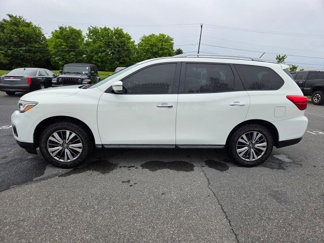 Used 2018 Nissan Pathfinder SV AWD/4WD image 13