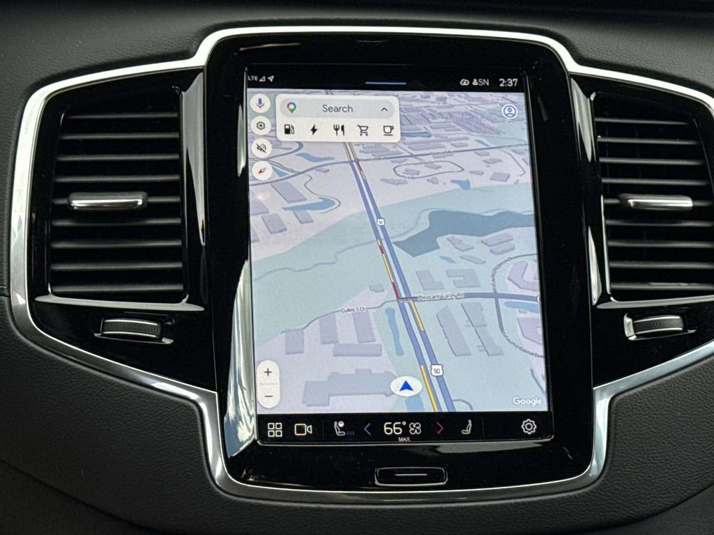 Used 2023 Volvo XC90 T8 Ultimate w/ Protection Package Premier image 33
