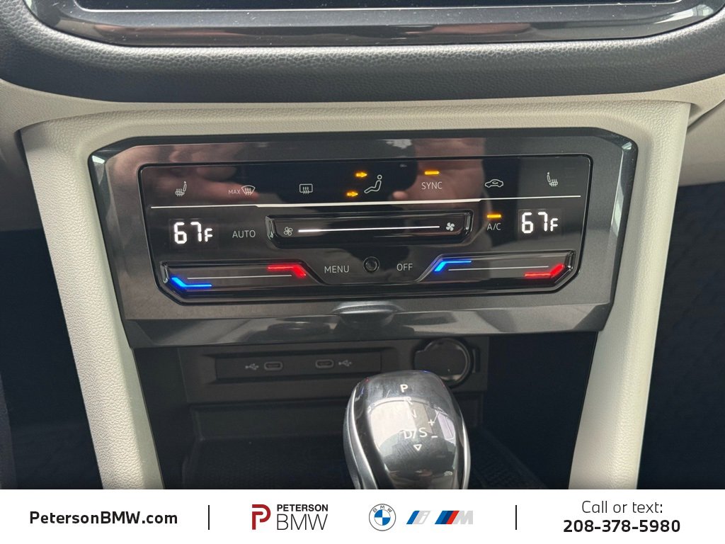 Used 2023 Volkswagen Tiguan SE R-Line image 31