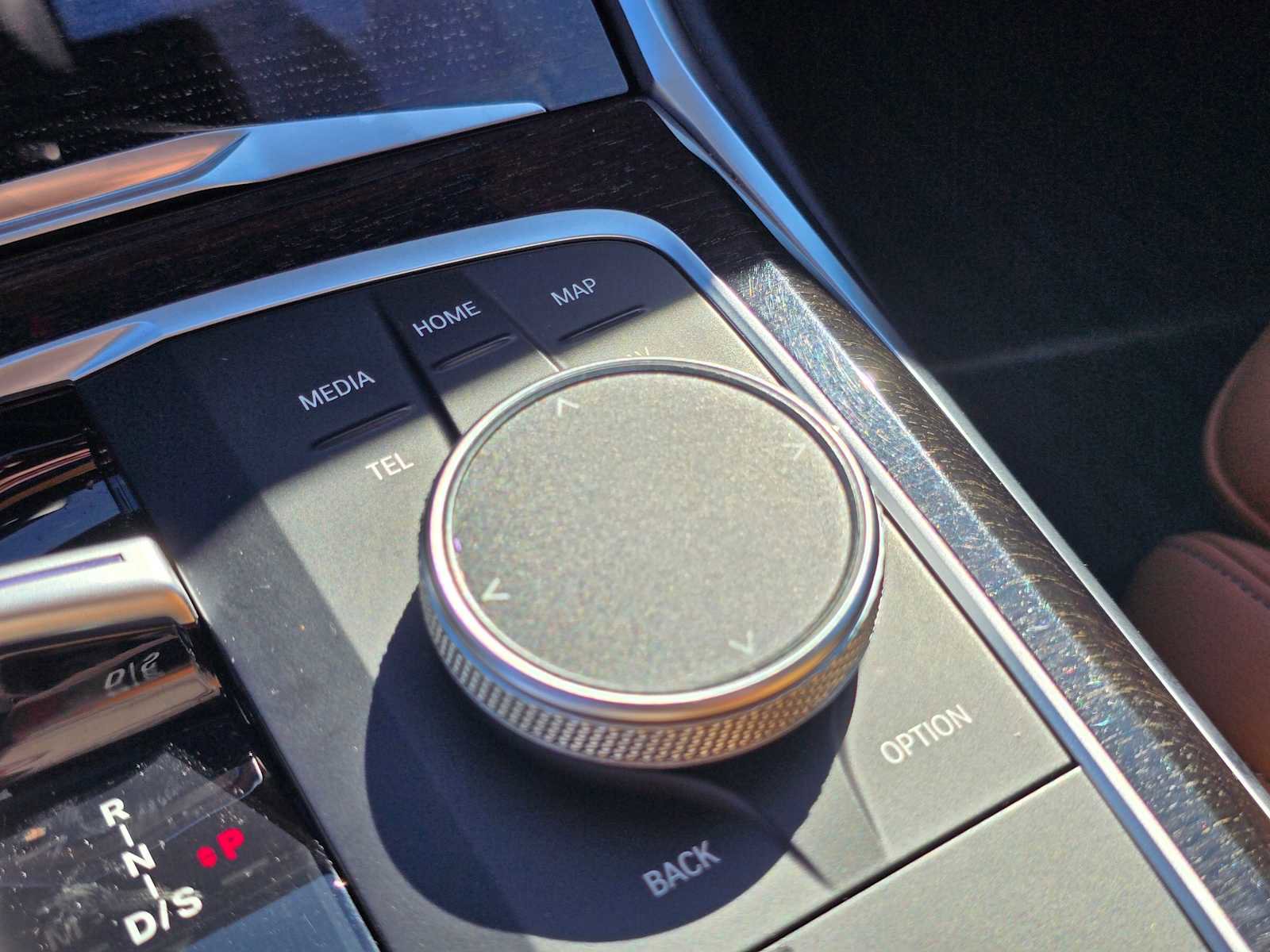 Used 2024 BMW 330e xDrive w/ Premium Package image 33