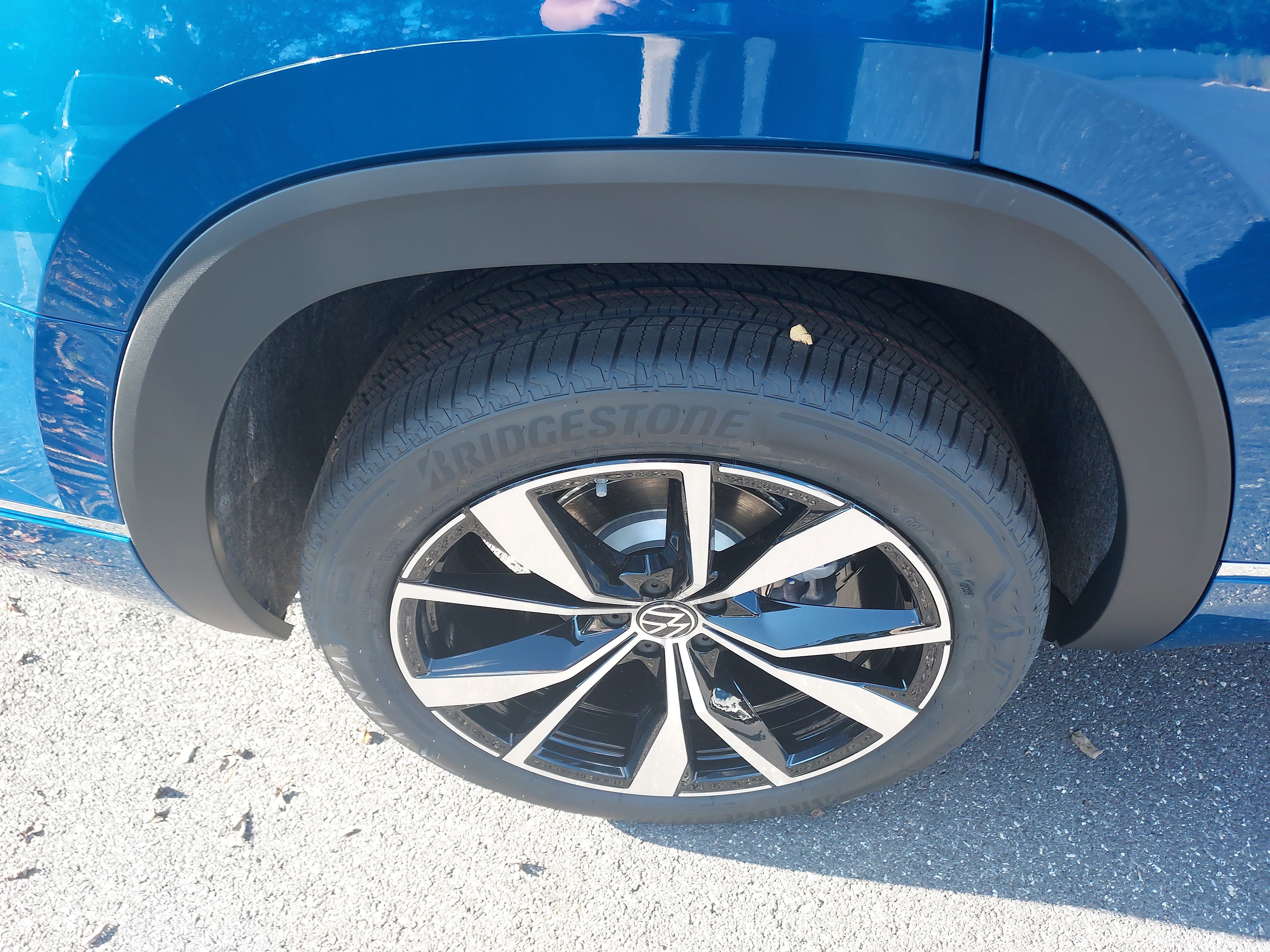 New 2026 Volkswagen Atlas SEL Premium R-Line image 11