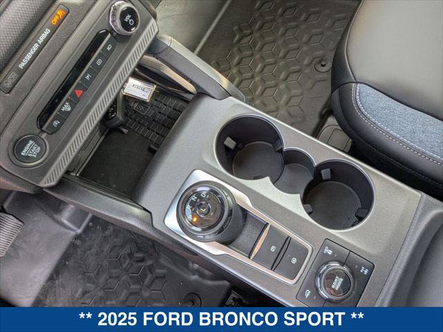New 2025 Ford Bronco Sport Outer Banks w/ Sasquatch Outer Banks Package AWD/4WD image 15