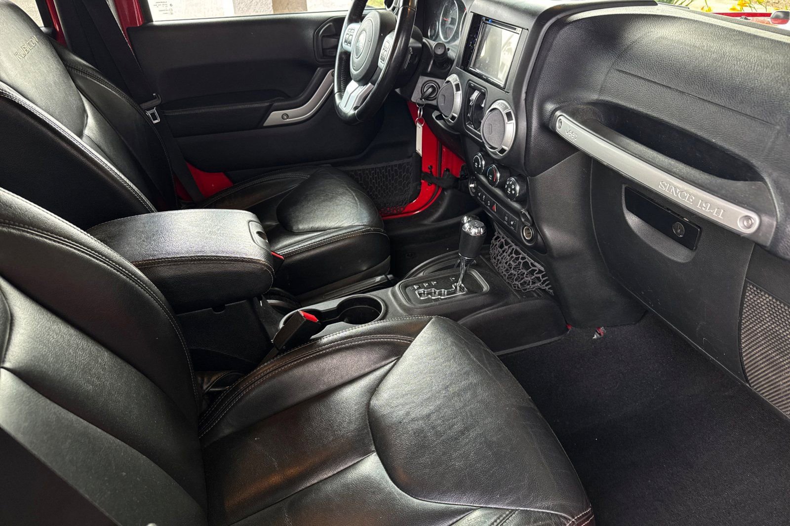 Used 2016 Jeep Wrangler Unlimited Rubicon AWD/4WD image 18