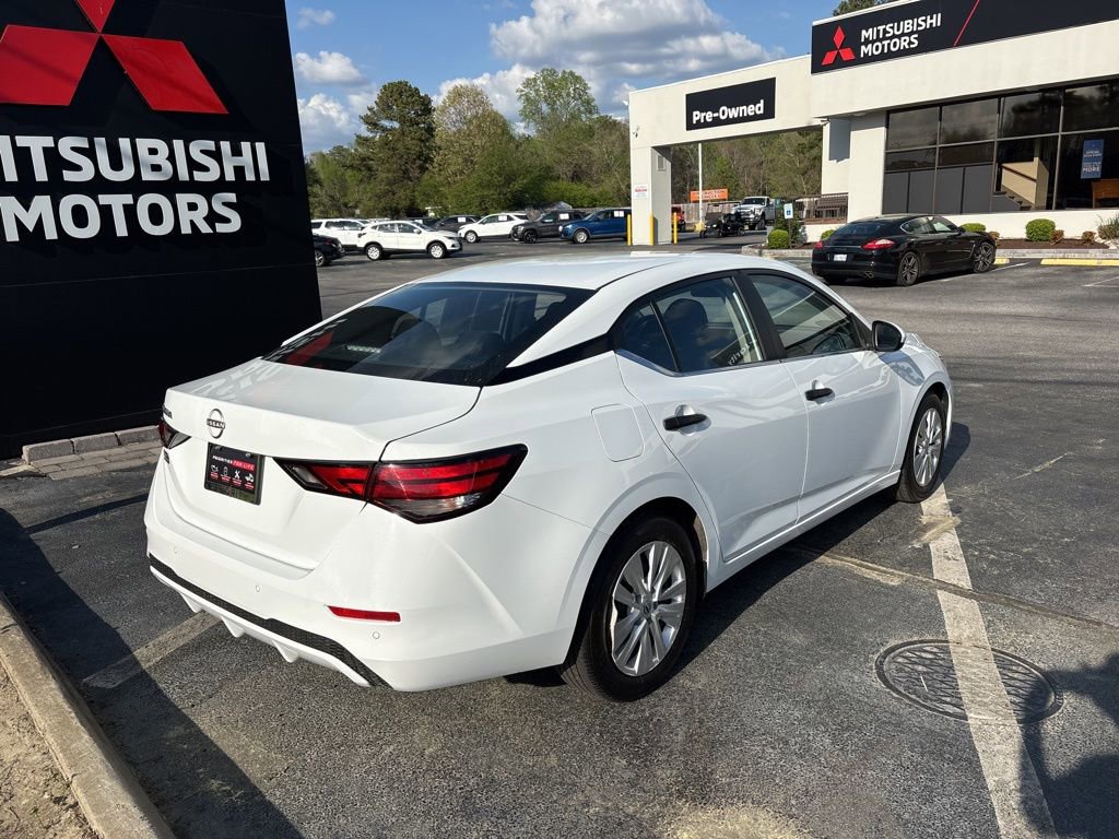 Used 2025 Nissan Sentra S FWD image 5