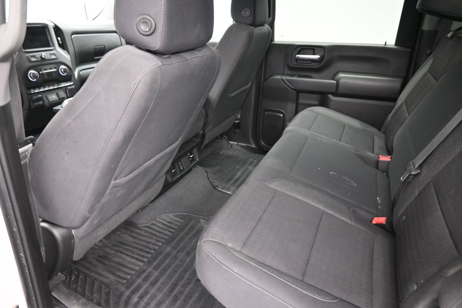 Used 2024 Chevrolet Silverado 2500 Custom w/ Custom Value Package AWD/4WD image 17
