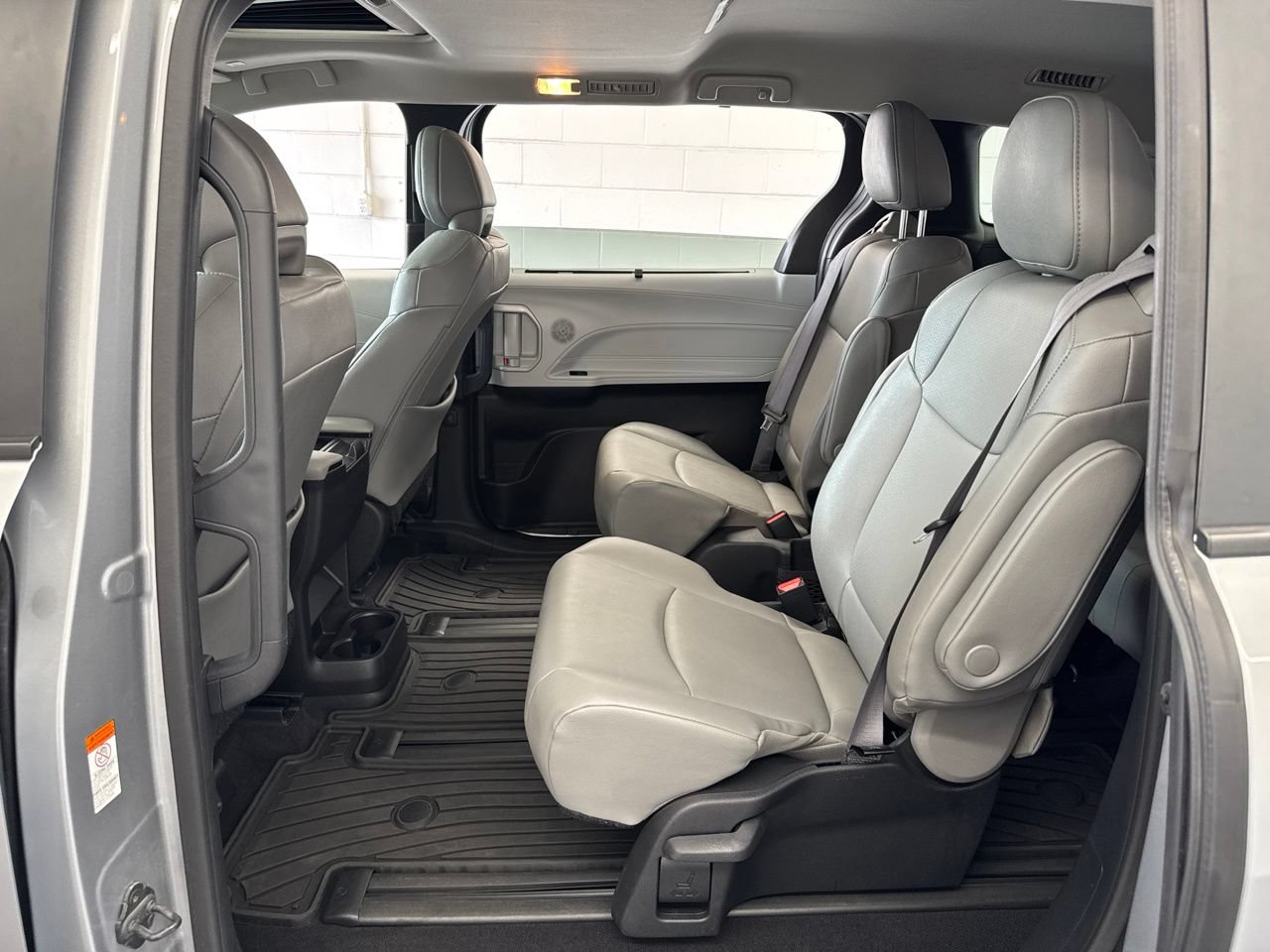Certified 2025 Toyota Sienna XLE w/ XLE Plus Package AWD/4WD image 41