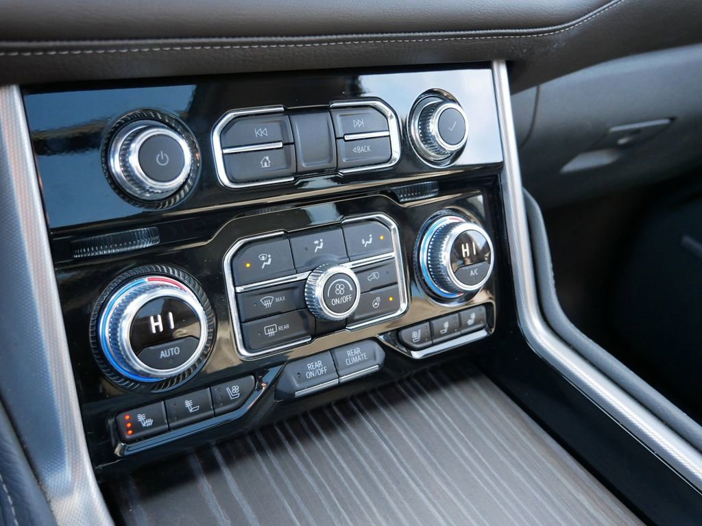 Used 2024 GMC Yukon Denali w/ Denali Reserve Package image 20