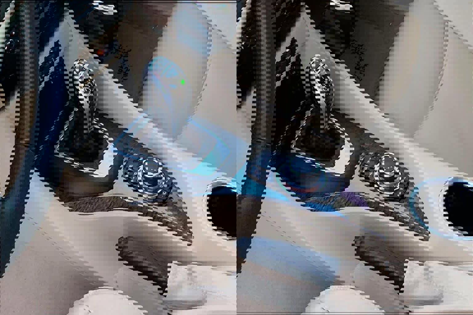 Used 2015 BMW X1 sDrive28i image 17