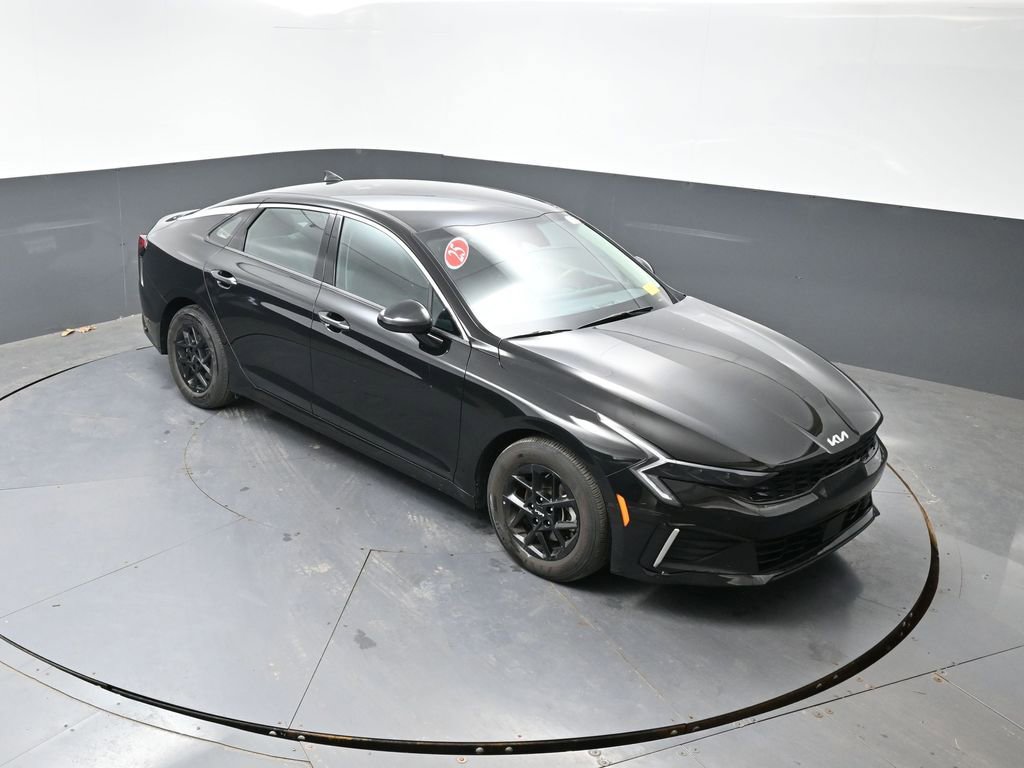 Used 2025 Kia K5 LXS FWD image 41