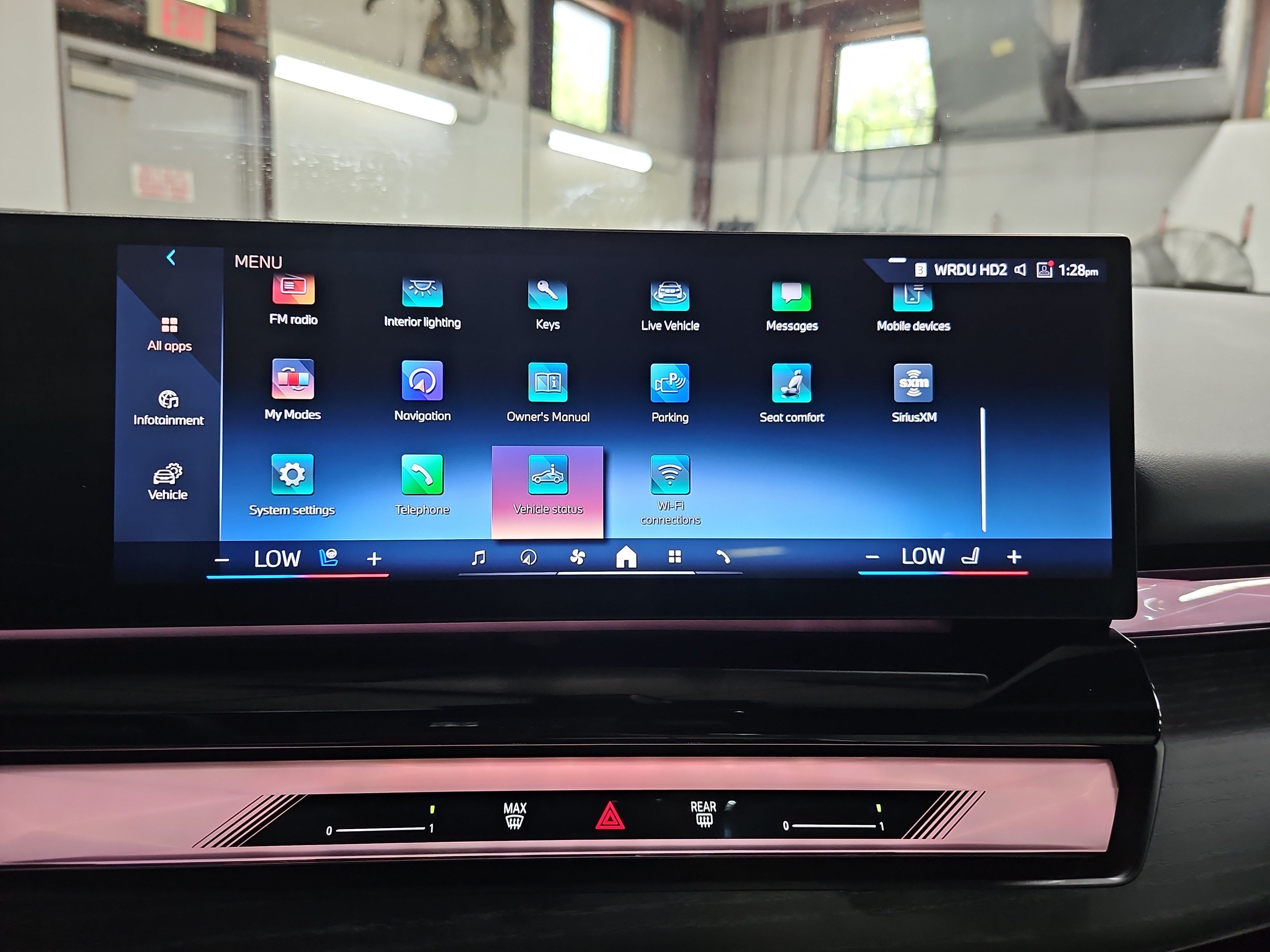 Certified 2026 BMW i5 eDrive40 RWD image 23