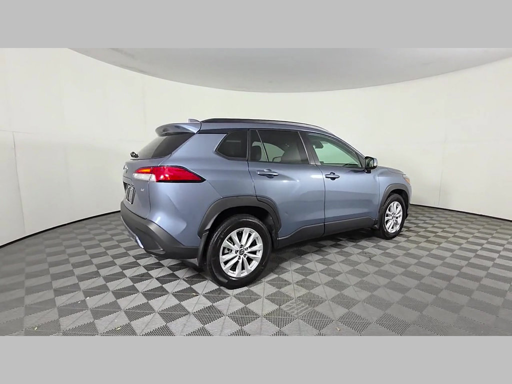 Used 2023 Toyota Corolla Cross LE FWD image 38