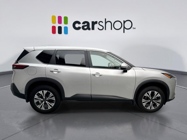 Used 2023 Nissan Rogue SV AWD/4WD image 6