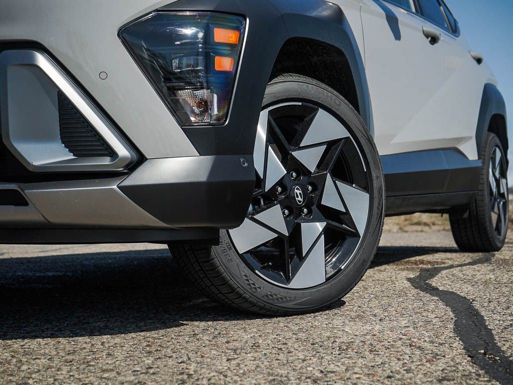 New 2026 Hyundai Kona Limited AWD/4WD image 6