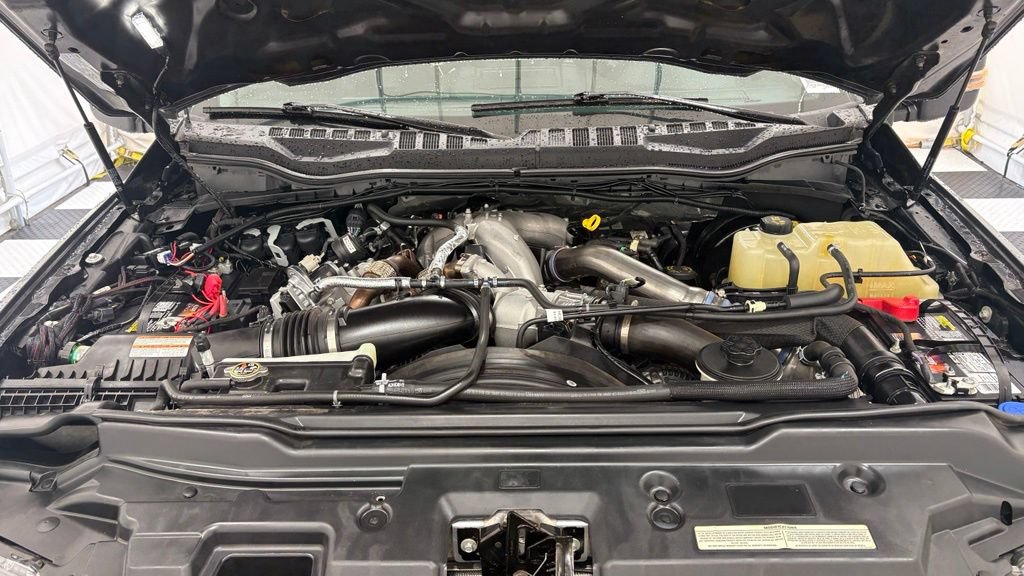 Used 2021 Ford F250 Lariat AWD/4WD image 12