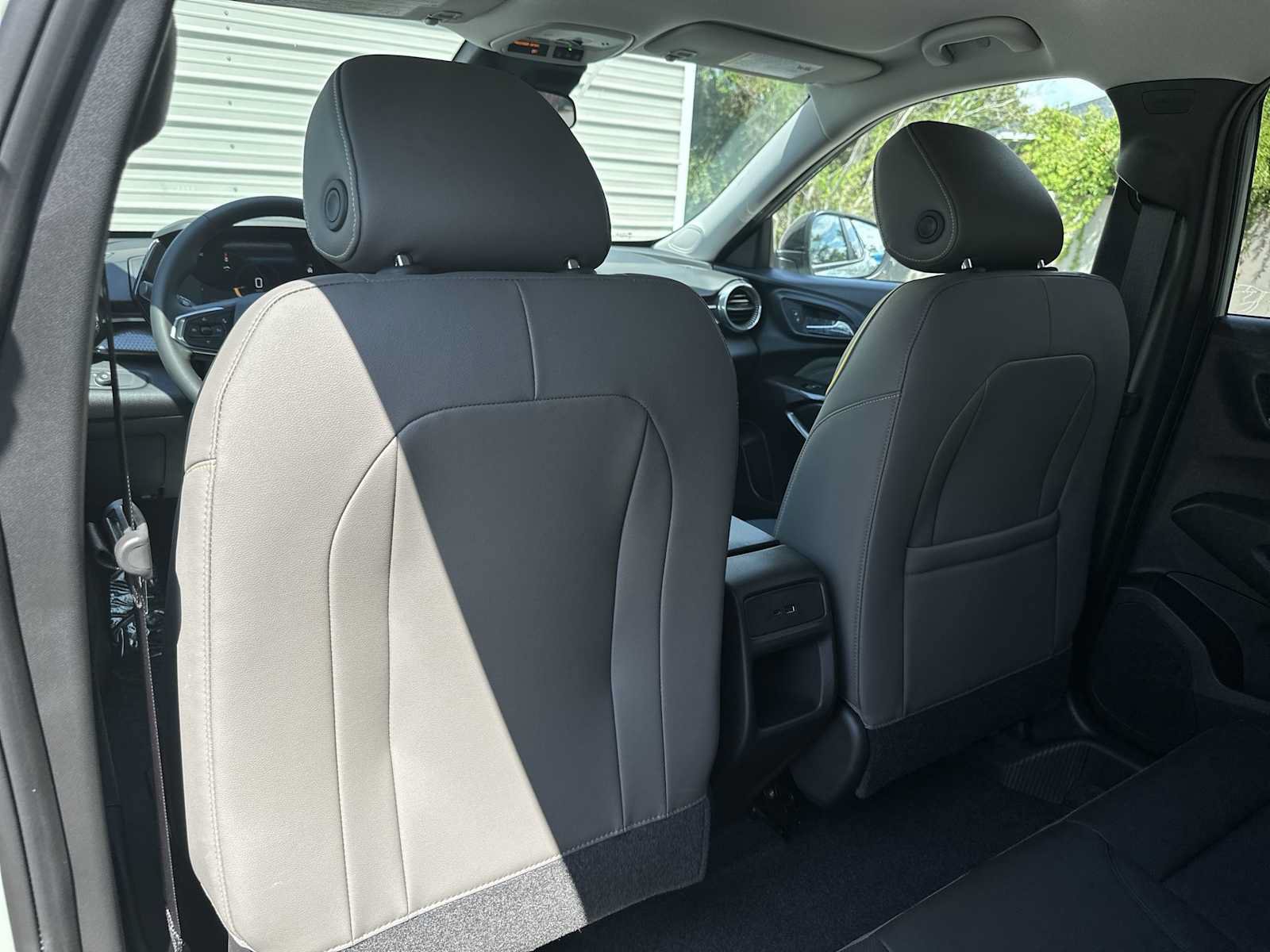 New 2026 Chevrolet Trax ACTIV w/ Driver Confidence Package FWD image 16