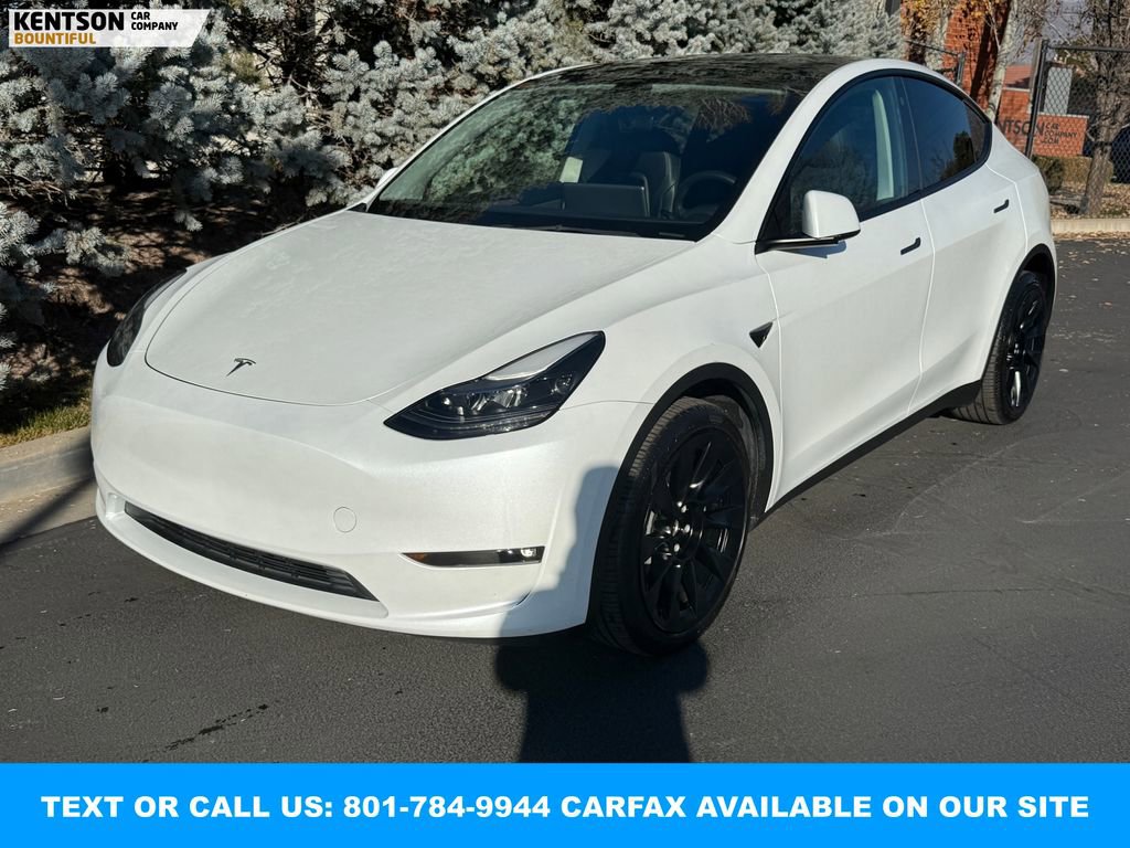 Used 2023 Tesla Model Y Long Range image 3
