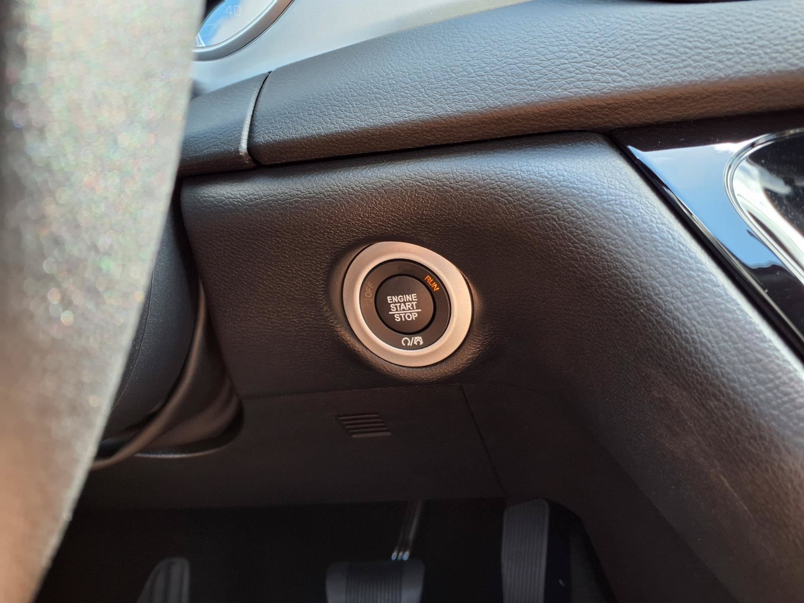 New 2027 Chrysler Pacifica LX FWD image 12