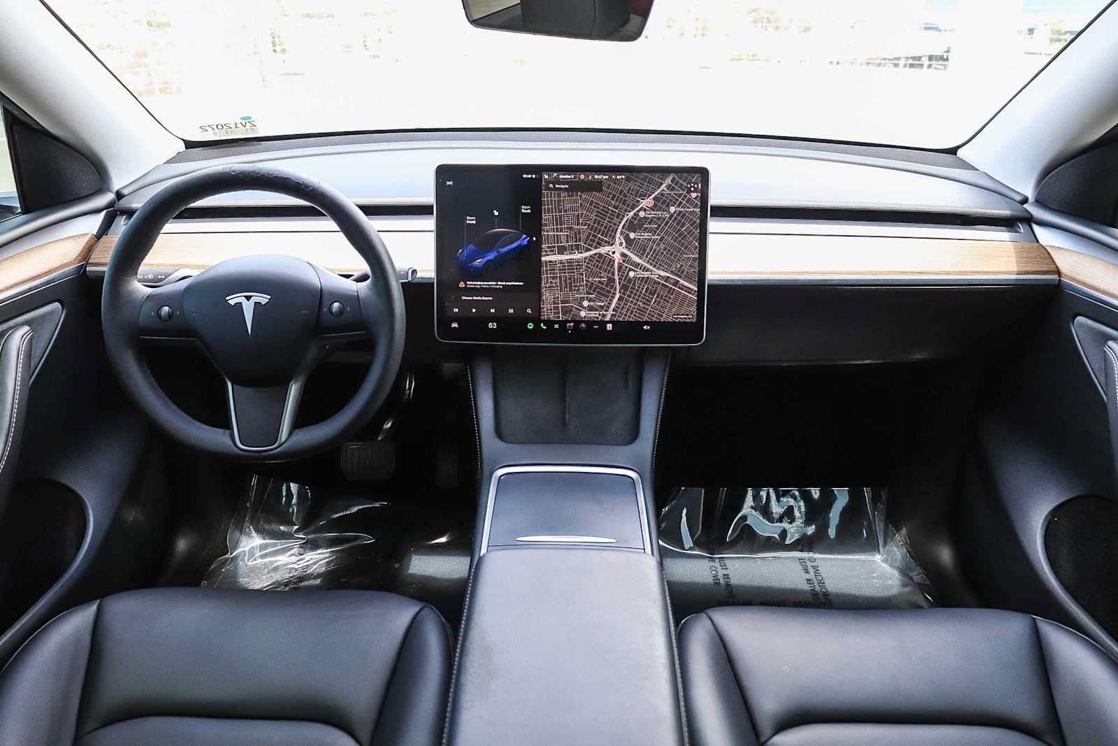 Used 2024 Tesla Model Y Long Range AWD/4WD image 12