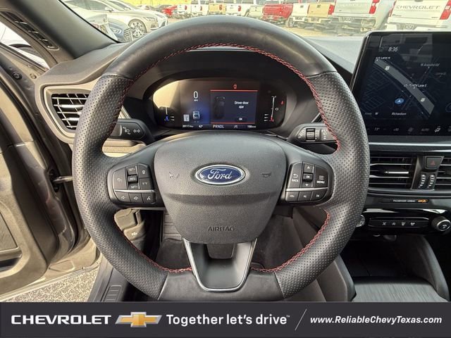 Used 2023 Ford Escape ST-Line w/ Tech Pack #1 image 13