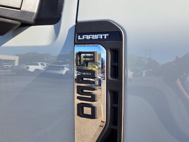 Used 2026 Ford F250 Lariat AWD/4WD image 25