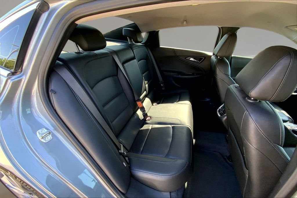 Used 2023 Chevrolet Malibu LT FWD image 26