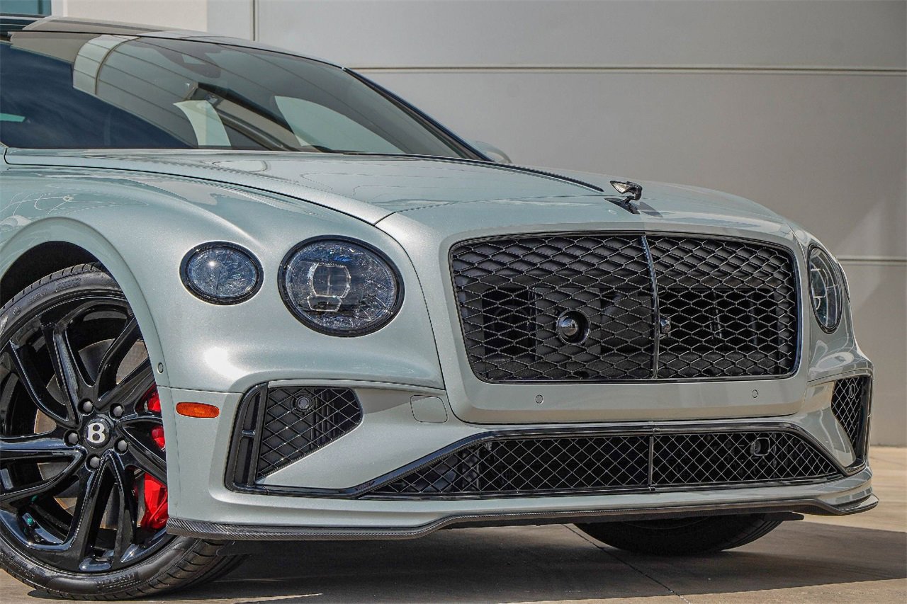 New 2026 Bentley Flying Spur Plug-In Hybrid image 9